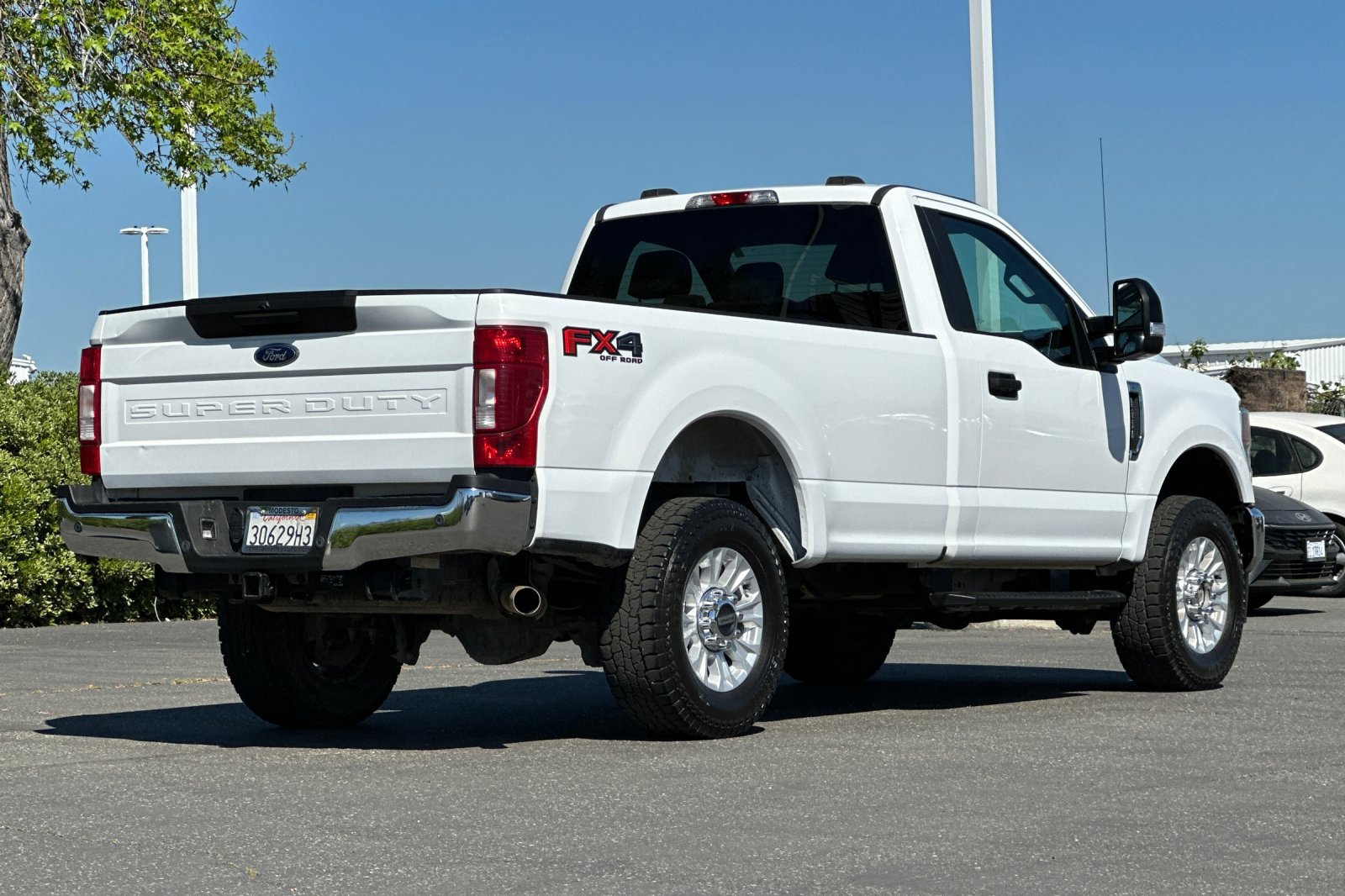 Used 2021 Ford F250 XLT w/ XLT Value Package image 4