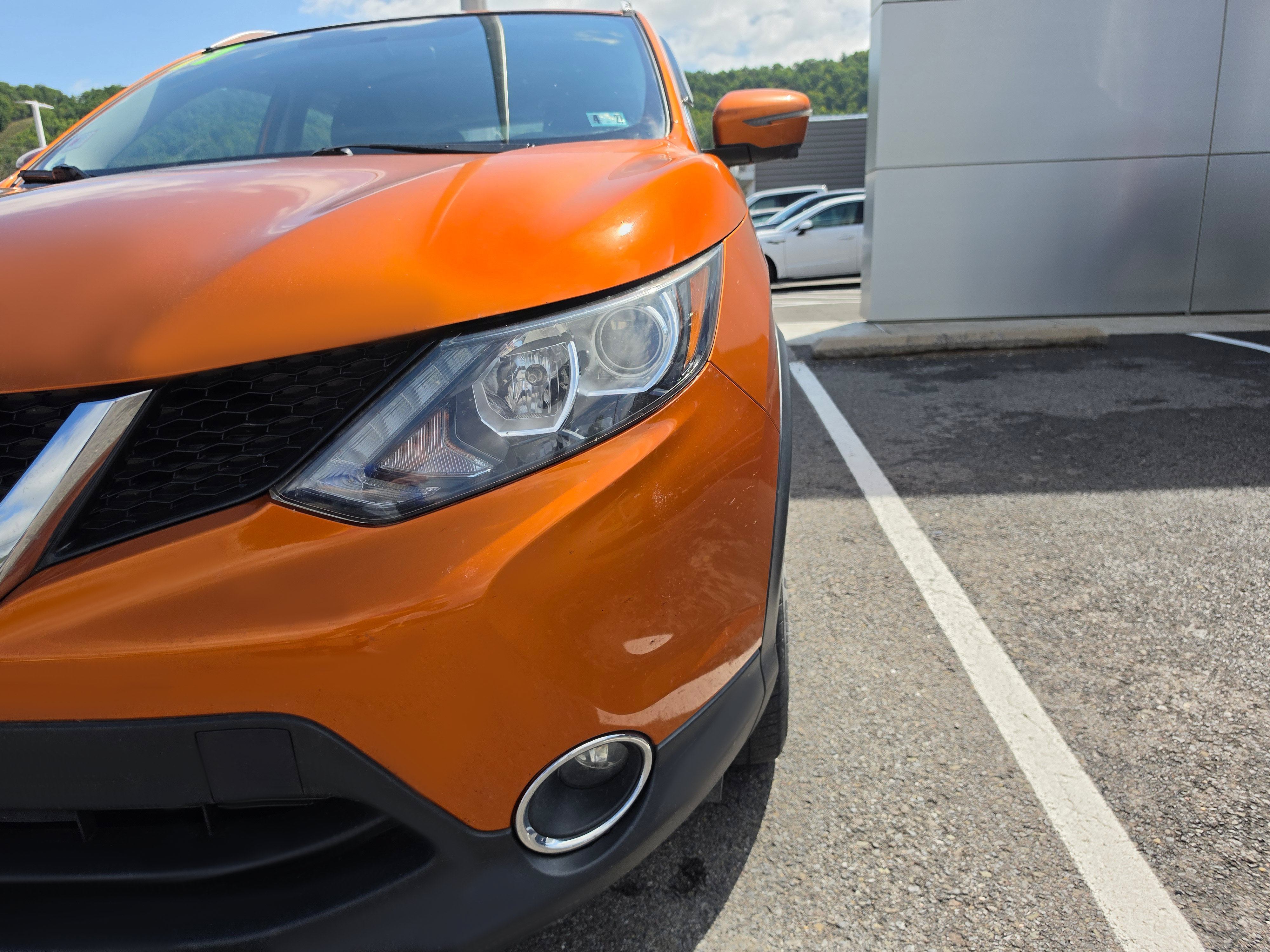 Used 2017 Nissan Rogue Sport SV w/ SV Premium Package AWD/4WD image 9