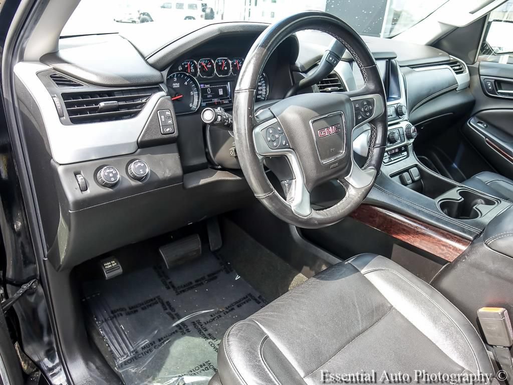 Used 2018 GMC Yukon XL SLT w/ Premium Edition AWD/4WD image 11