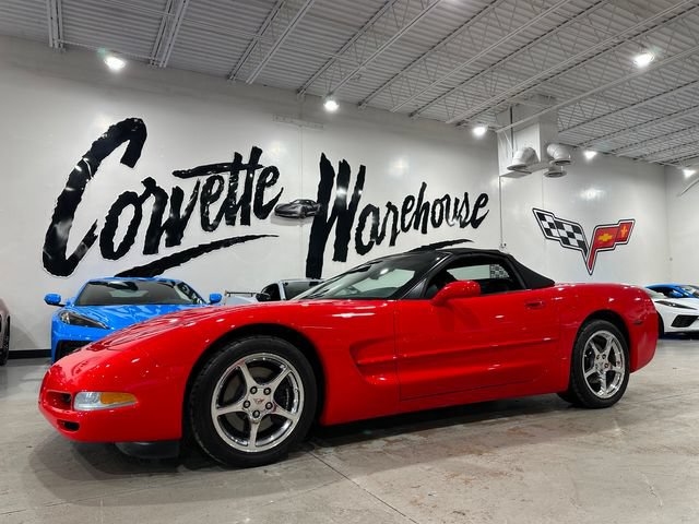 Used 2004 Chevrolet Corvette Convertible w/ Preferred Equipment Group RWD image 2