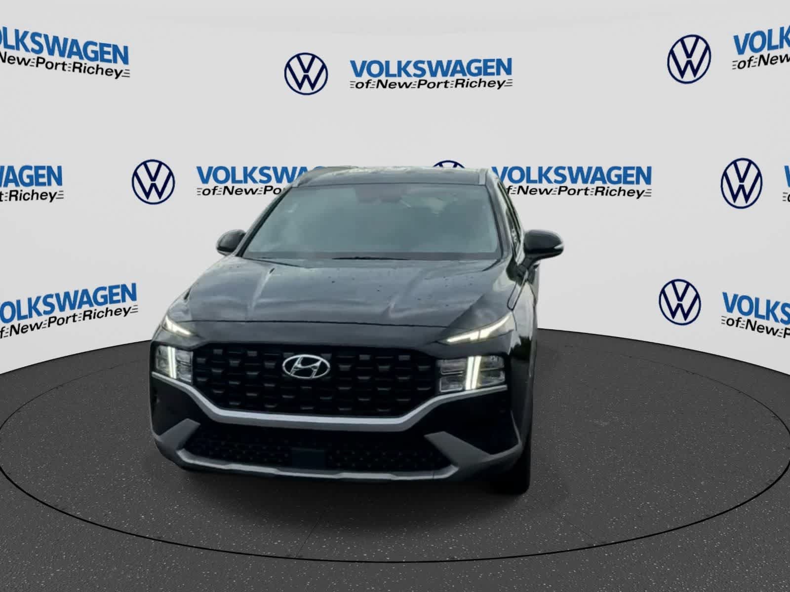 Used 2023 Hyundai Santa Fe SEL FWD image 3