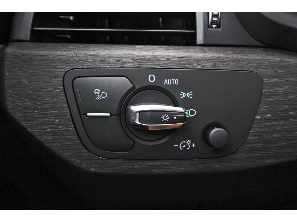 Used 2024 Audi A4 2.0T Premium Plus AWD/4WD image 19
