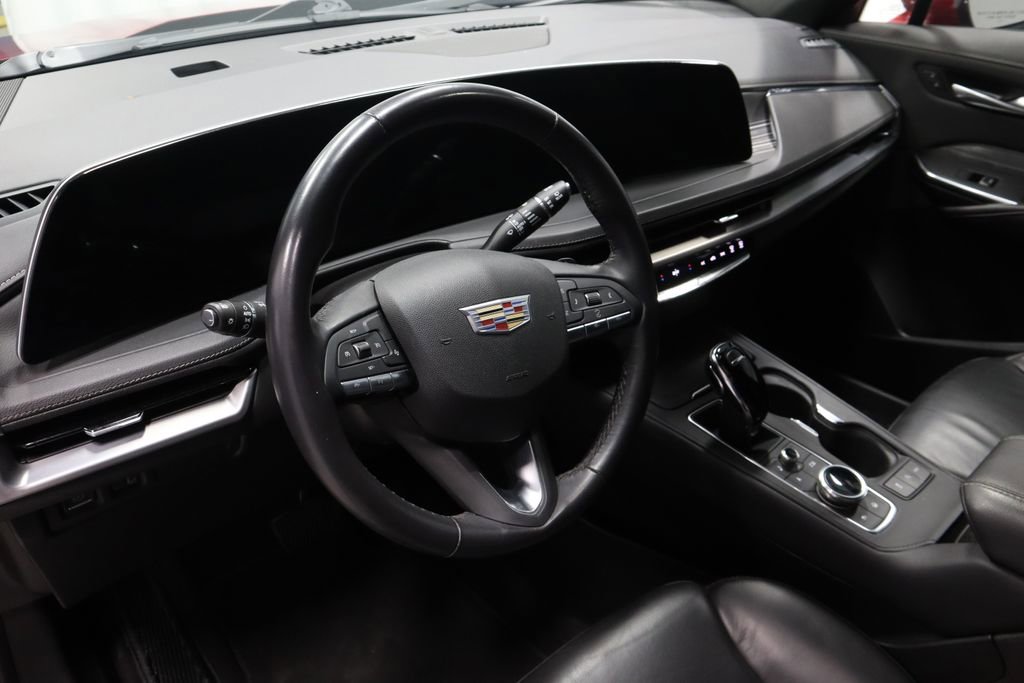 Used 2024 Cadillac XT4 Premium Luxury AWD/4WD image 27