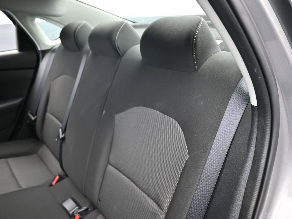 Used 2023 Kia Forte LXS image 27