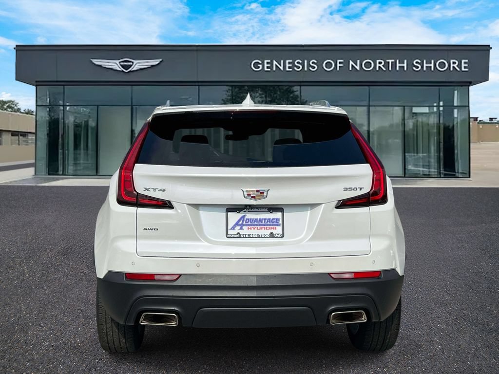 Used 2023 Cadillac XT4 Luxury w/ Cold Weather Package AWD/4WD image 6