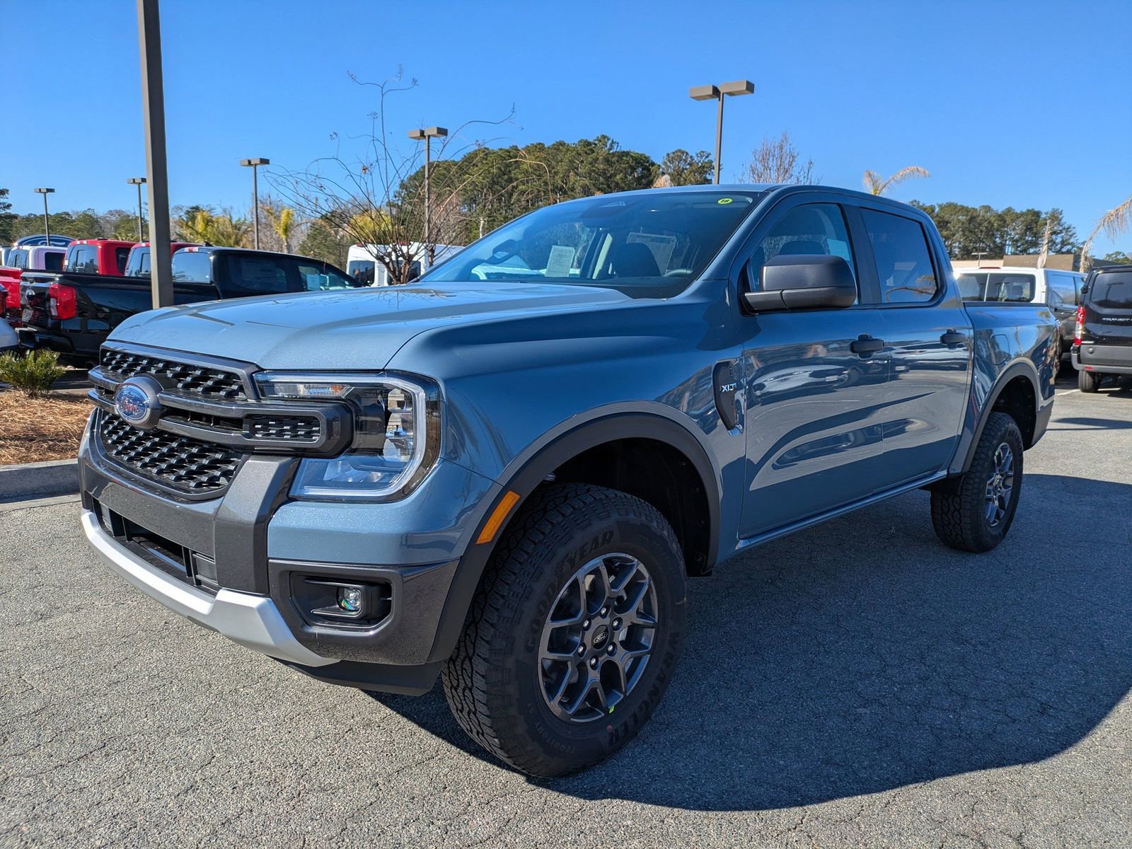 New 2025 Ford Ranger XLT w/ Convenience Package image 8