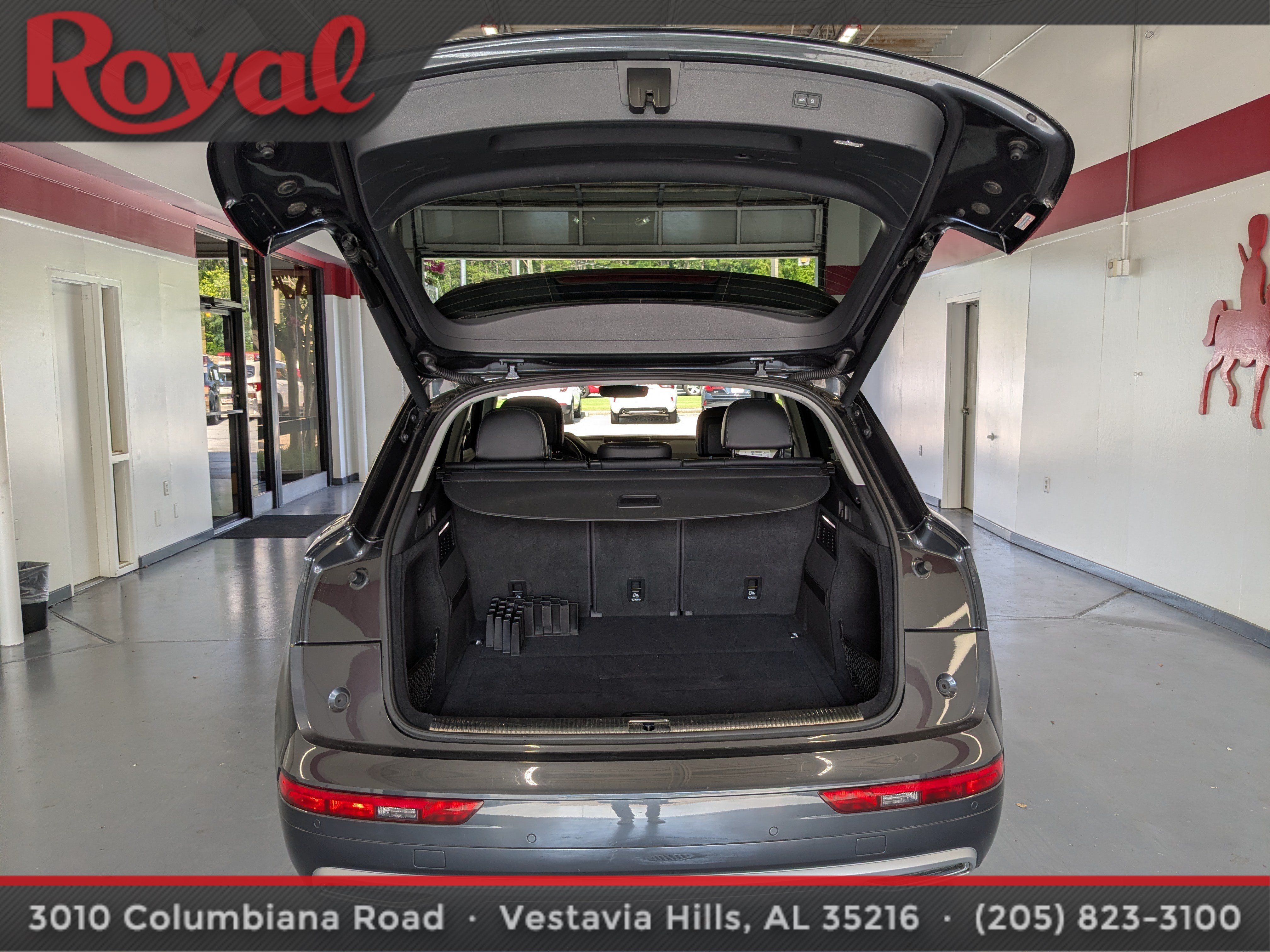 Used 2018 Audi Q5 Prestige w/ Prestige Package AWD/4WD image 12