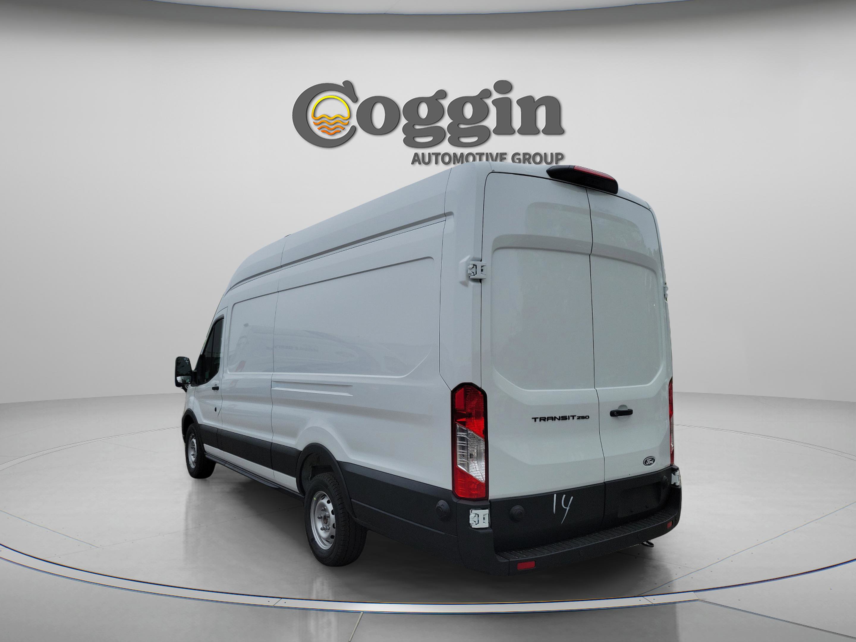New 2026 Ford Transit 250 148 High Roof Extended w/ Load Area Protection Package RWD video 2