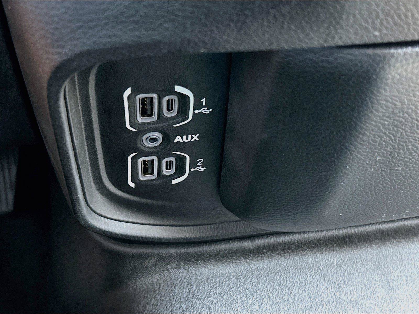 Used 2022 RAM 1500 Laramie AWD/4WD image 27