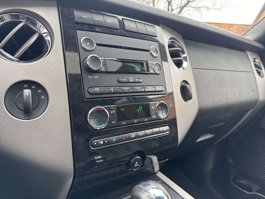 Used 2012 Ford Expedition Limited image 12