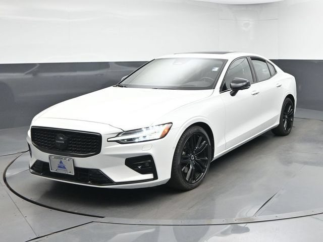 Used 2023 Volvo S60 B5 Ultimate w/ Climate Package FWD image 3