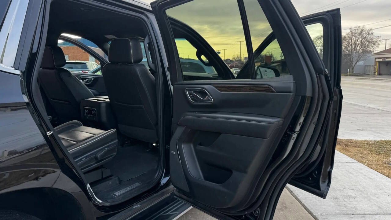 Used 2021 Chevrolet Tahoe Premier AWD/4WD image 19