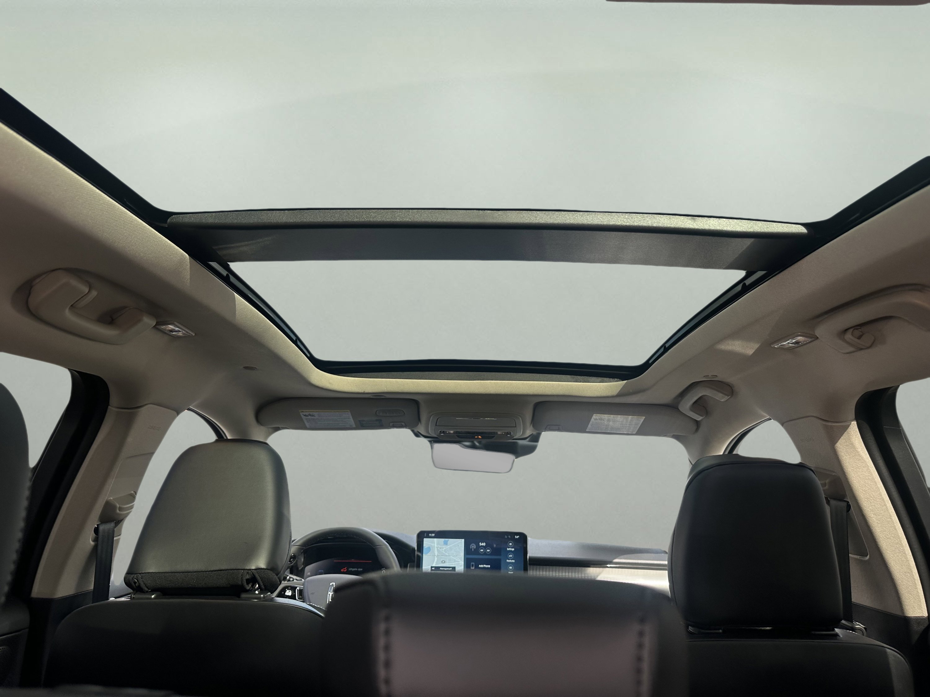 New 2026 Lincoln Corsair Premiere image 15