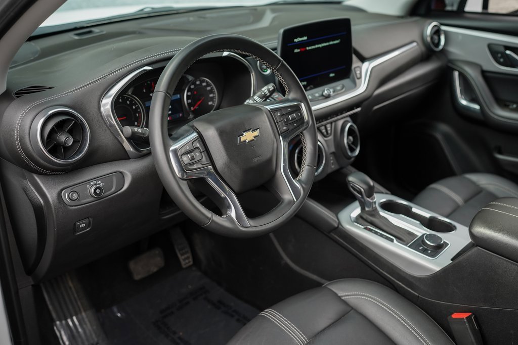 Used 2023 Chevrolet Blazer LT image 19