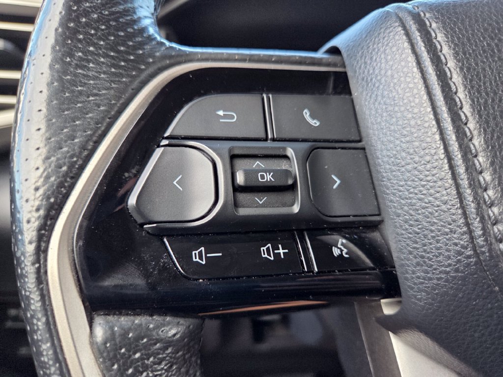 Used 2022 Toyota Tundra SR5 w/ SR5 Premium Package RWD image 13