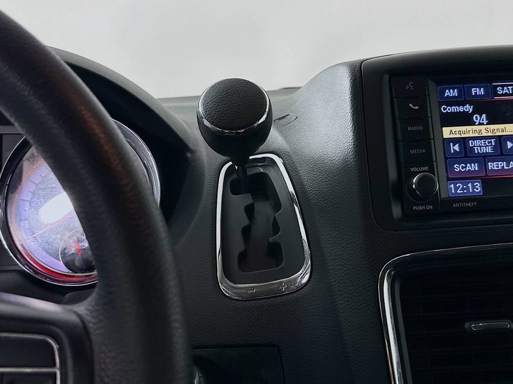 Certified 2019 Dodge Grand Caravan SE w/ UConnect Hands-Free Group FWD image 22