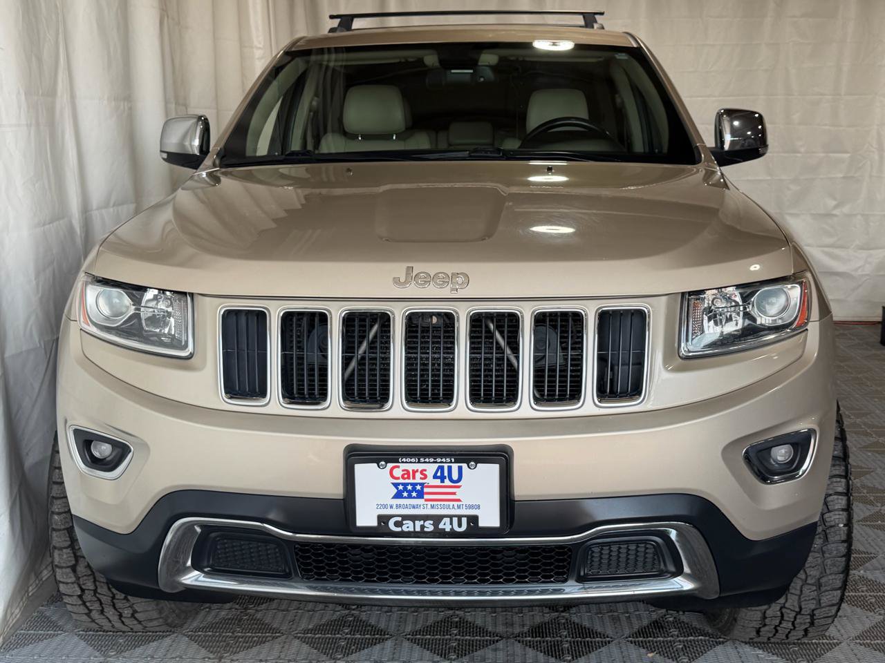 Used 2014 Jeep Grand Cherokee Limited w/ Trailer Tow Group IV AWD/4WD image 2