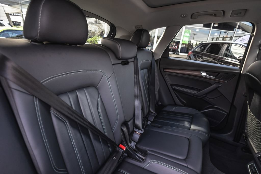 Used 2023 Audi Q5 2.0T Premium Plus w/ Premium Plus Package AWD/4WD image 31