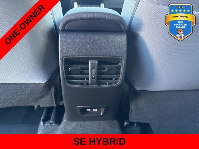 Used 2025 Toyota Corolla Cross AWD Hybrid image 17