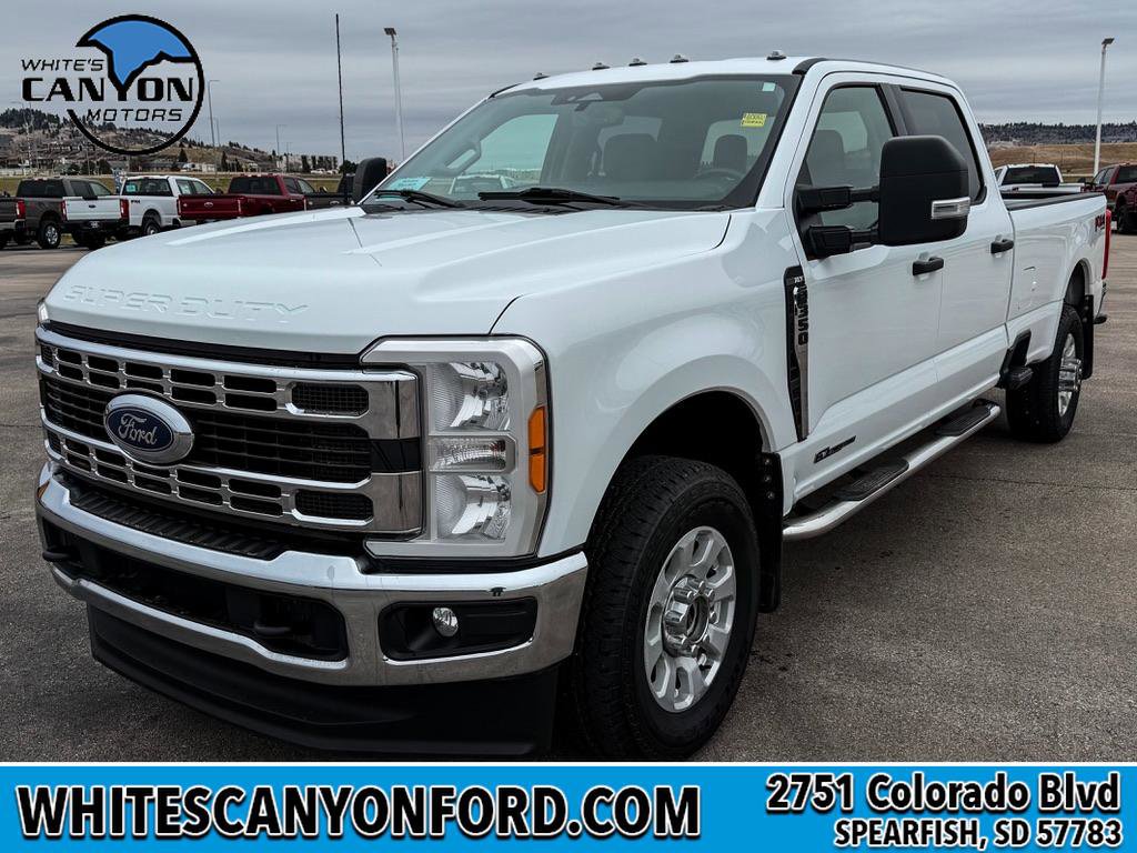 Used 2023 Ford F350 XLT image 1