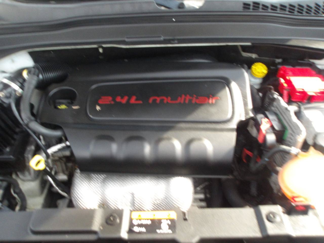 Used 2018 Jeep Renegade Altitude FWD image 27