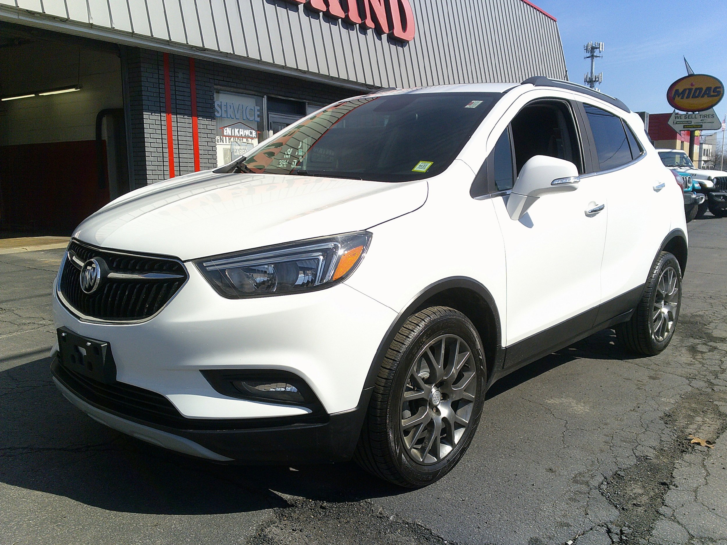Used 2019 Buick Encore Sport Touring image 13
