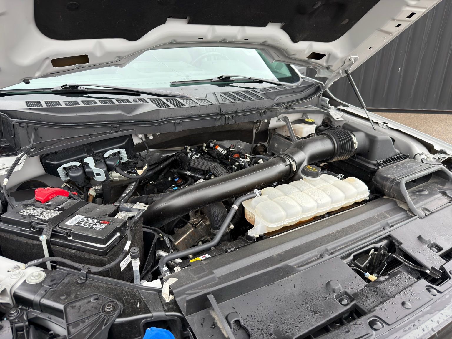 Used 2024 Ford F150 XLT w/ Tow/Haul Package image 39