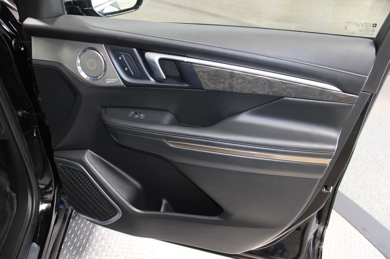 Used 2025 Buick Enclave Avenir w/ Super Cruise Package image 14