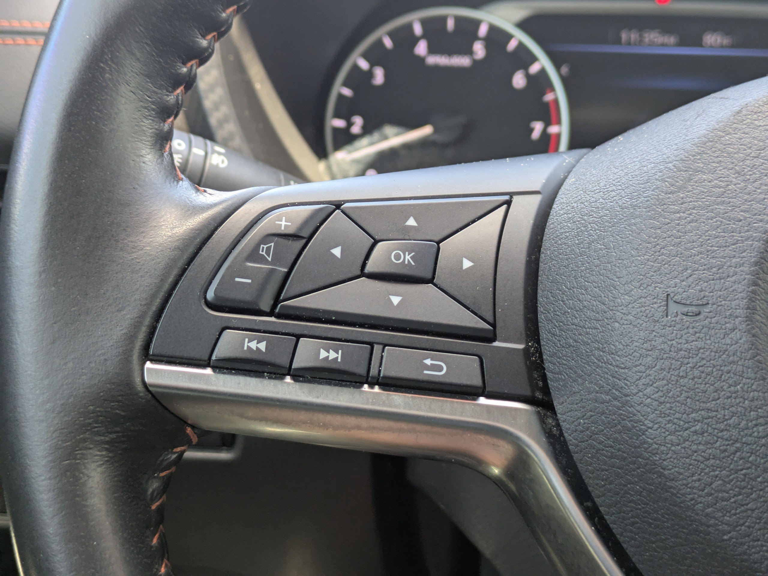 Certified 2023 Nissan Sentra SR w/ Electronics Package image 25