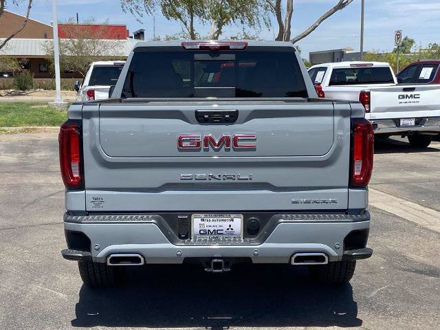 Used 2025 GMC Sierra 1500 Denali AWD/4WD image 5