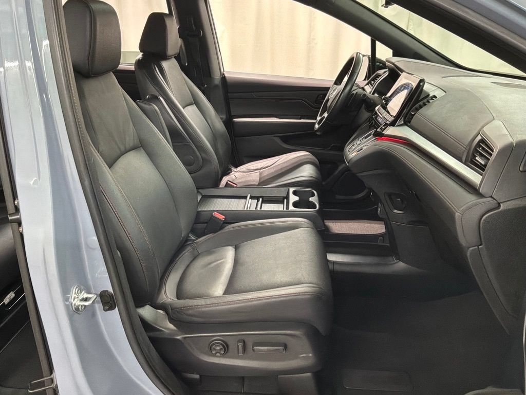 Certified 2023 Honda Odyssey Sport image 31