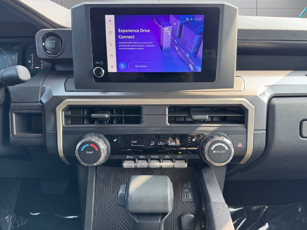 Certified 2025 Toyota Tacoma SR5 AWD/4WD image 15