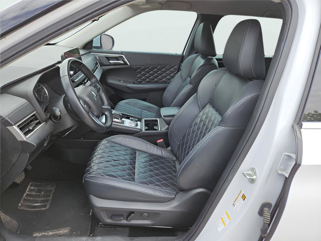 Used 2022 Mitsubishi Outlander SEL image 19
