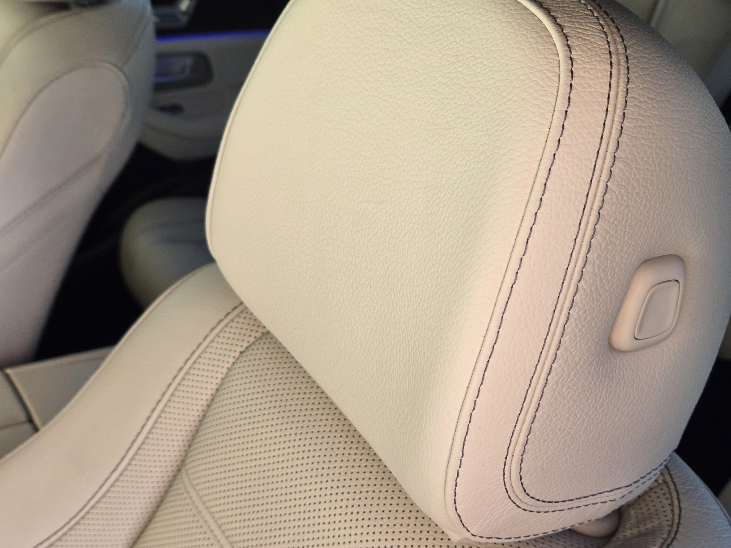 Certified 2024 Mercedes-Benz GLS 450 4MATIC image 12