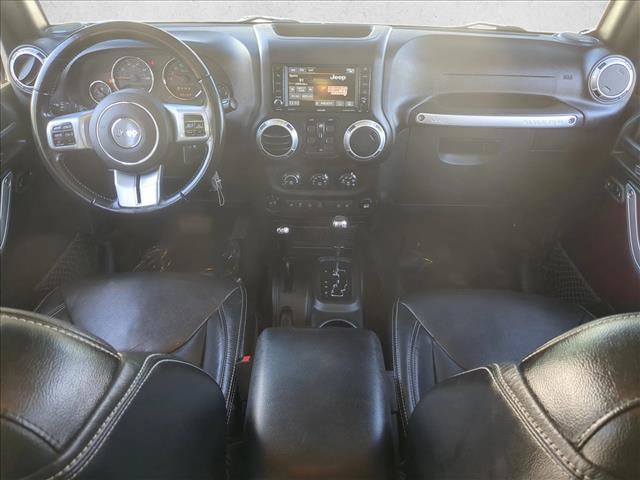 Used 2017 Jeep Wrangler Unlimited Rubicon AWD/4WD image 17