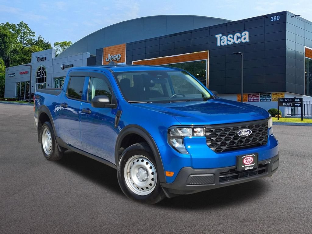 Used 2025 Ford Maverick XL w/ 4K Tow Package AWD/4WD image 1