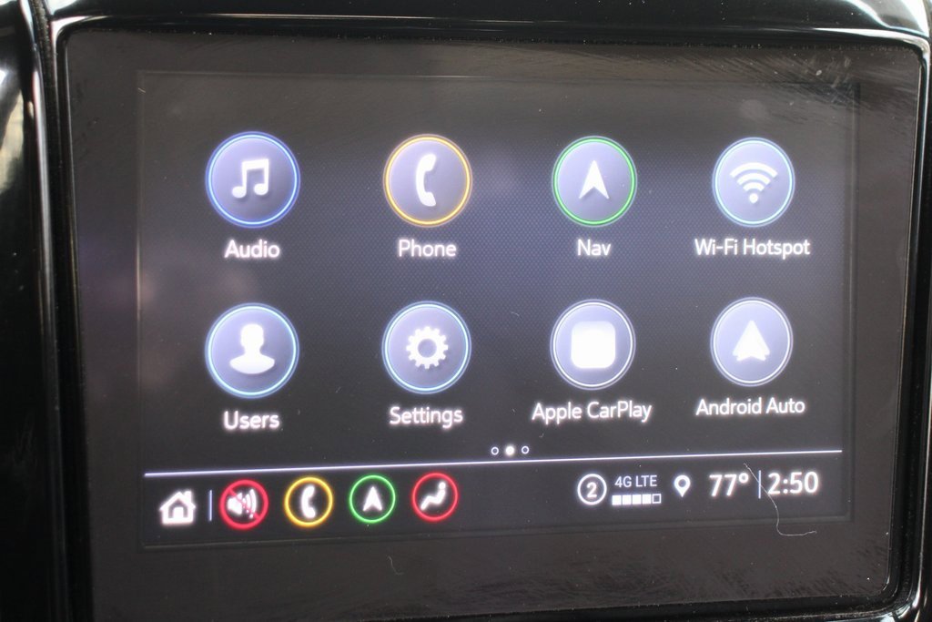 Used 2023 Chevrolet Traverse RS image 34