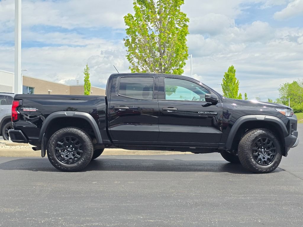 Used 2023 Chevrolet Colorado Trail Boss w/ Advanced Trailering Package AWD/4WD image 25
