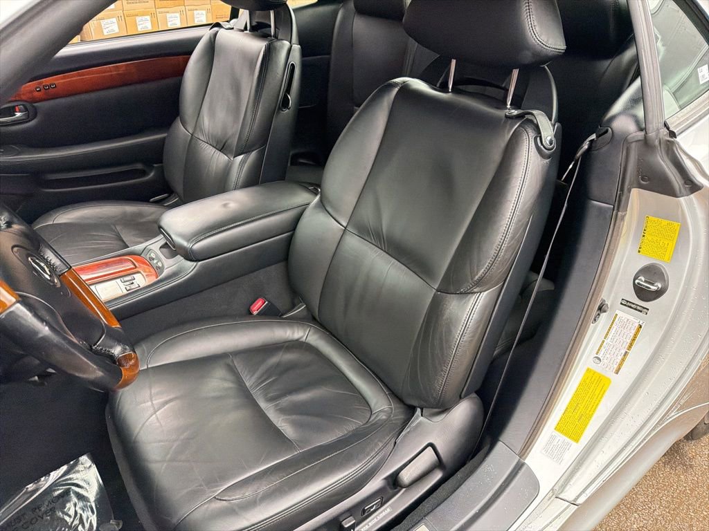 Used 2008 Lexus SC 430 Convertible w/ Preferred Accessory Pkg image 18