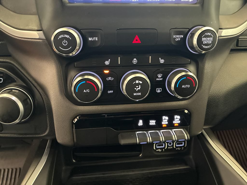 Used 2020 RAM 1500 Big Horn AWD/4WD image 15