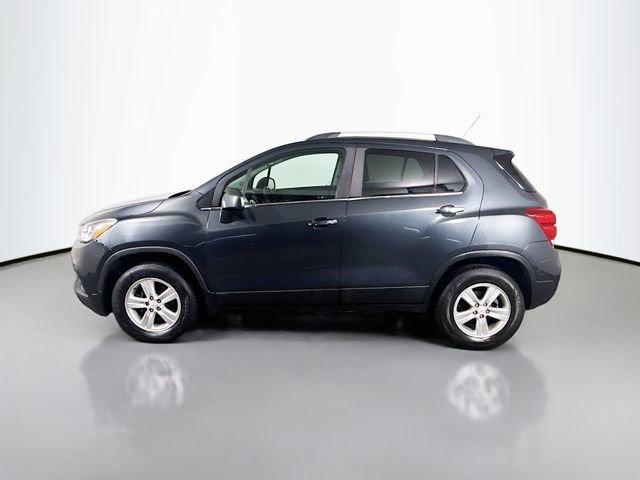 Used 2017 Chevrolet Trax LT w/ LT Convenience Package AWD/4WD image 9