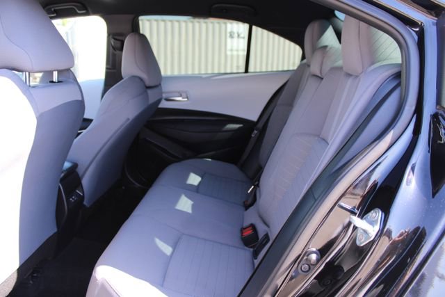 Used 2025 Toyota Corolla SE FWD image 32