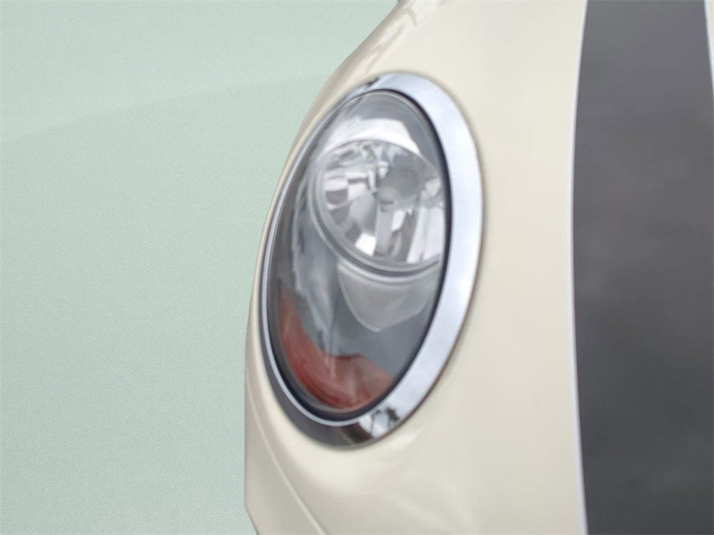 Used 2018 MINI Cooper 4-Door Hardtop image 10