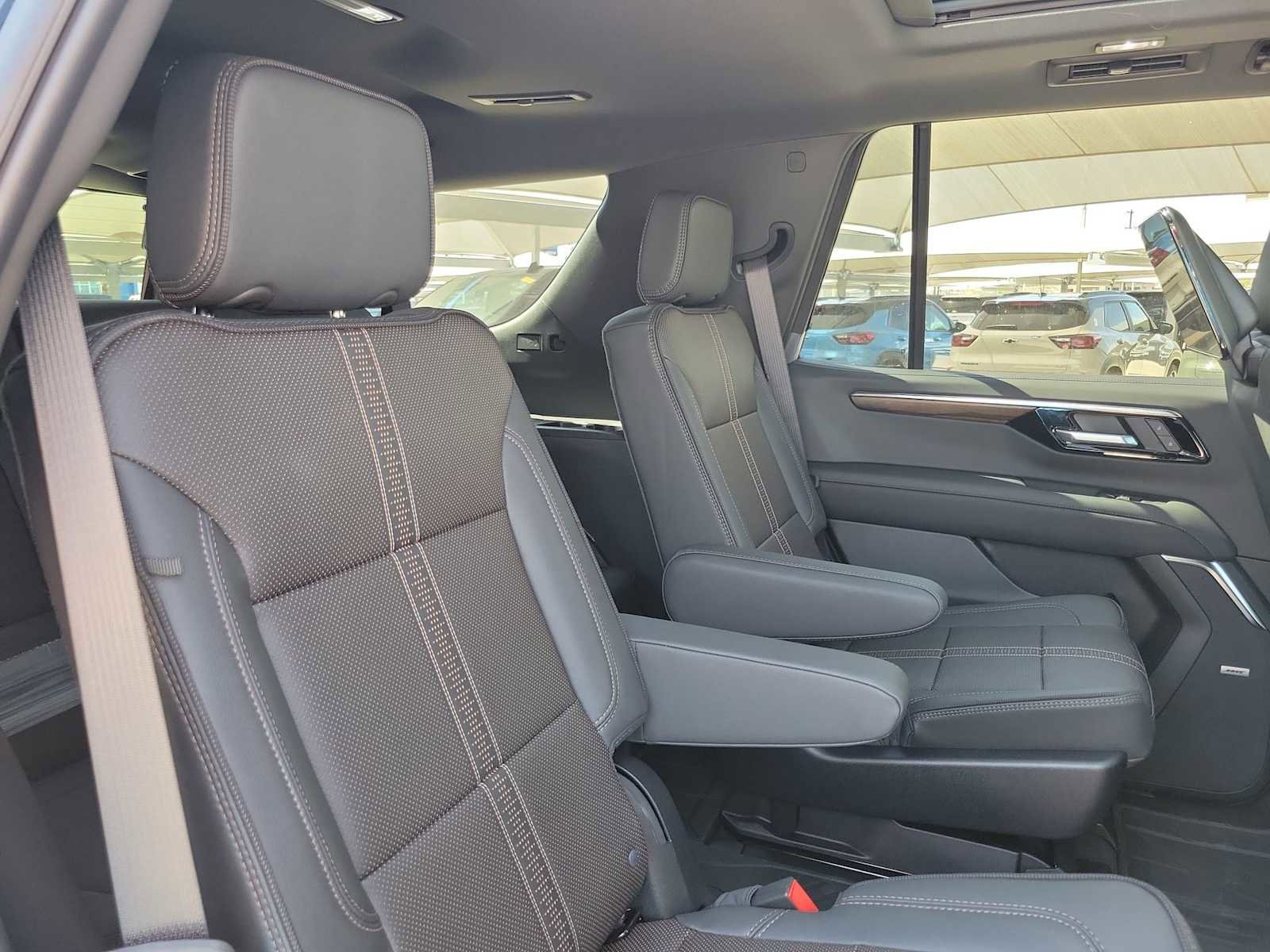 New 2026 Chevrolet Tahoe High Country AWD/4WD image 17