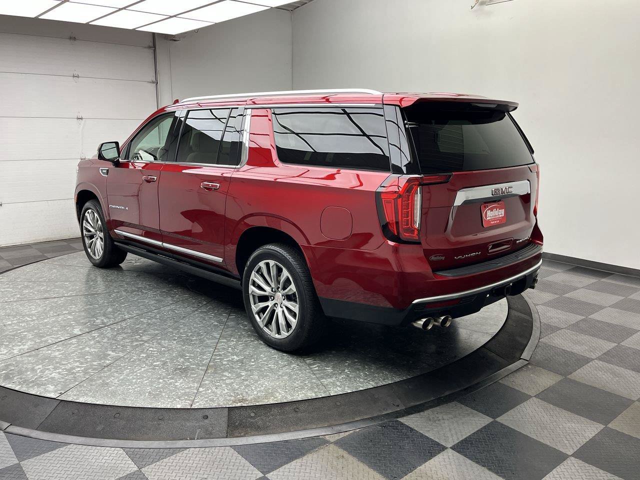 Certified 2021 GMC Yukon XL Denali w/ Denali Premium Package AWD/4WD video 2