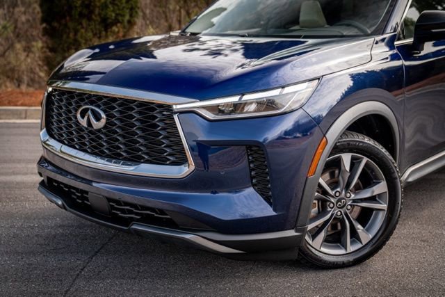 Used 2022 INFINITI QX60 Luxe AWD/4WD image 2
