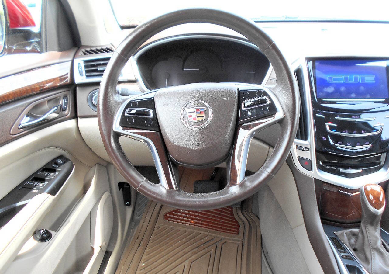 Used 2016 Cadillac SRX Luxury AWD/4WD image 11