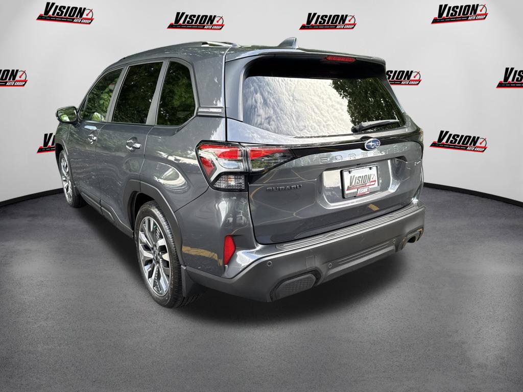 Used 2025 Subaru Forester Touring AWD/4WD image 7