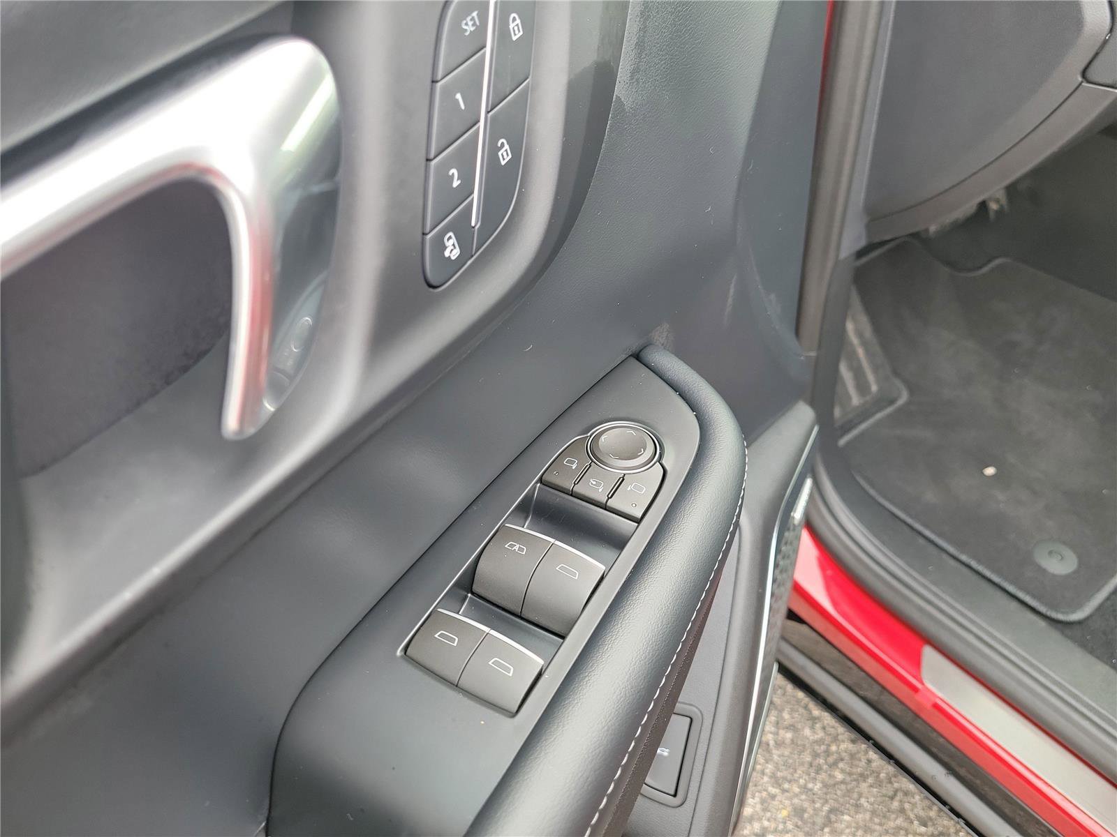 New 2026 Buick Enclave Sport Touring w/ Power Package image 22