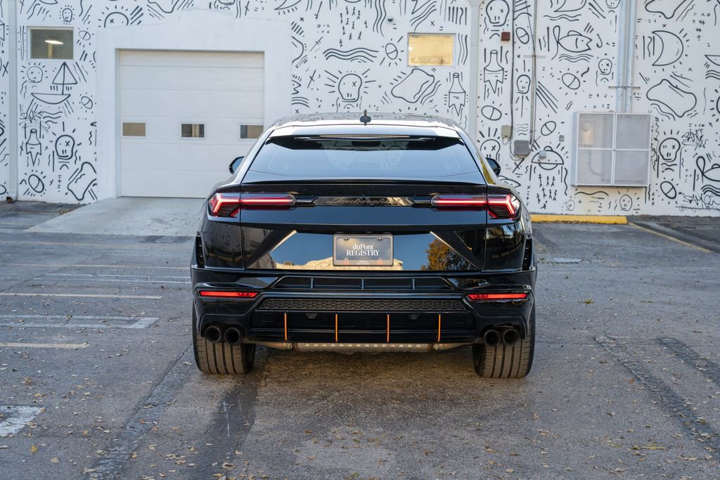 Used 2024 Lamborghini Urus S image 7